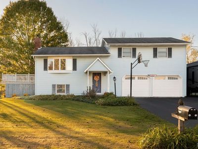 203 Hickory Way, Central Square, NY, 13036