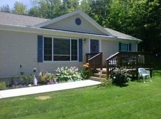 6747 Black Rd, Derby, NY 14047