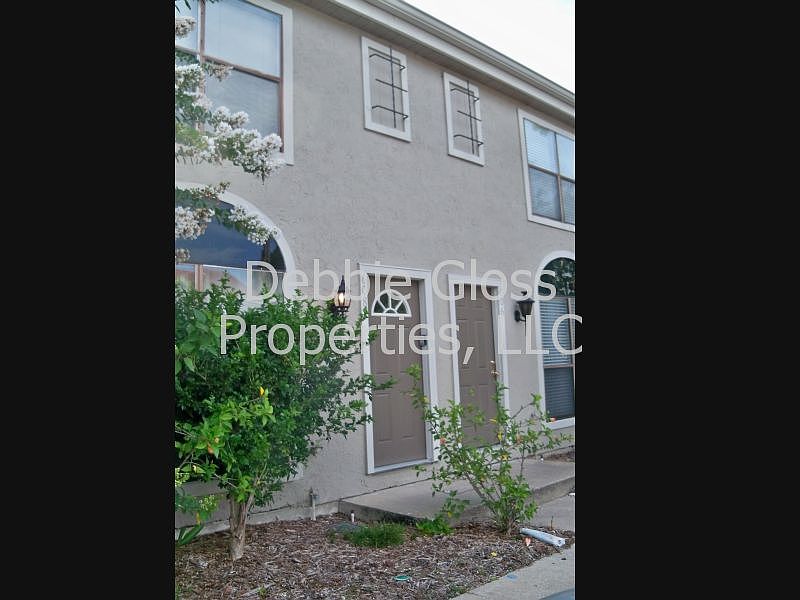 1st image of 608 Casa Park Ct #K