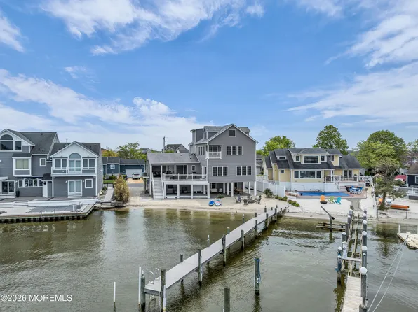 3306 Windsor Ave, Toms River, NJ 08753