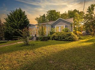 20 Michael Dr, Greenville, SC 29611