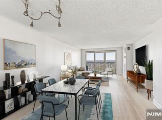 555 North #24k, Fort Lee, NJ 07024