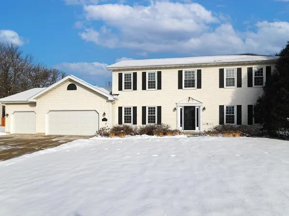 5708 Pembroke Drive, Fitchburg, WI 53711