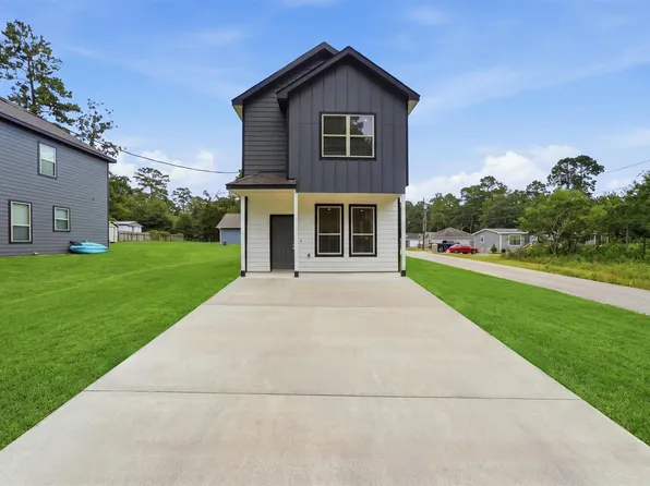 15608 Sycamore Dr, Montgomery, TX 77356