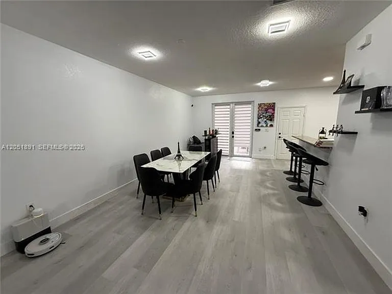 9350 SW 171st Ct #Townhouse 9350 — Photo 4