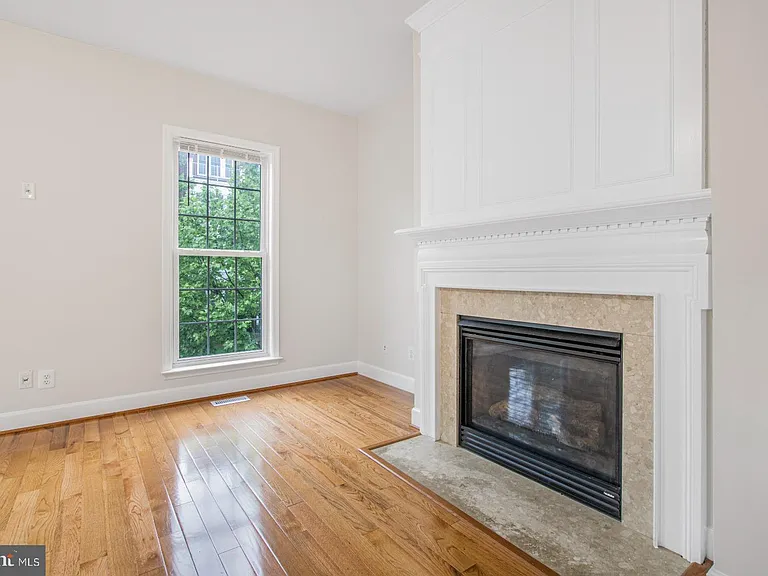 14741 Potomac Branch Dr — Photo 16