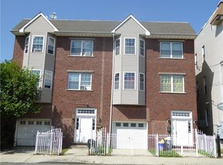 461 Hawthorne Ave, Newark, NJ 07112