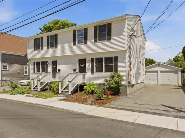 13 Tilley Ave, Newport, RI 02840