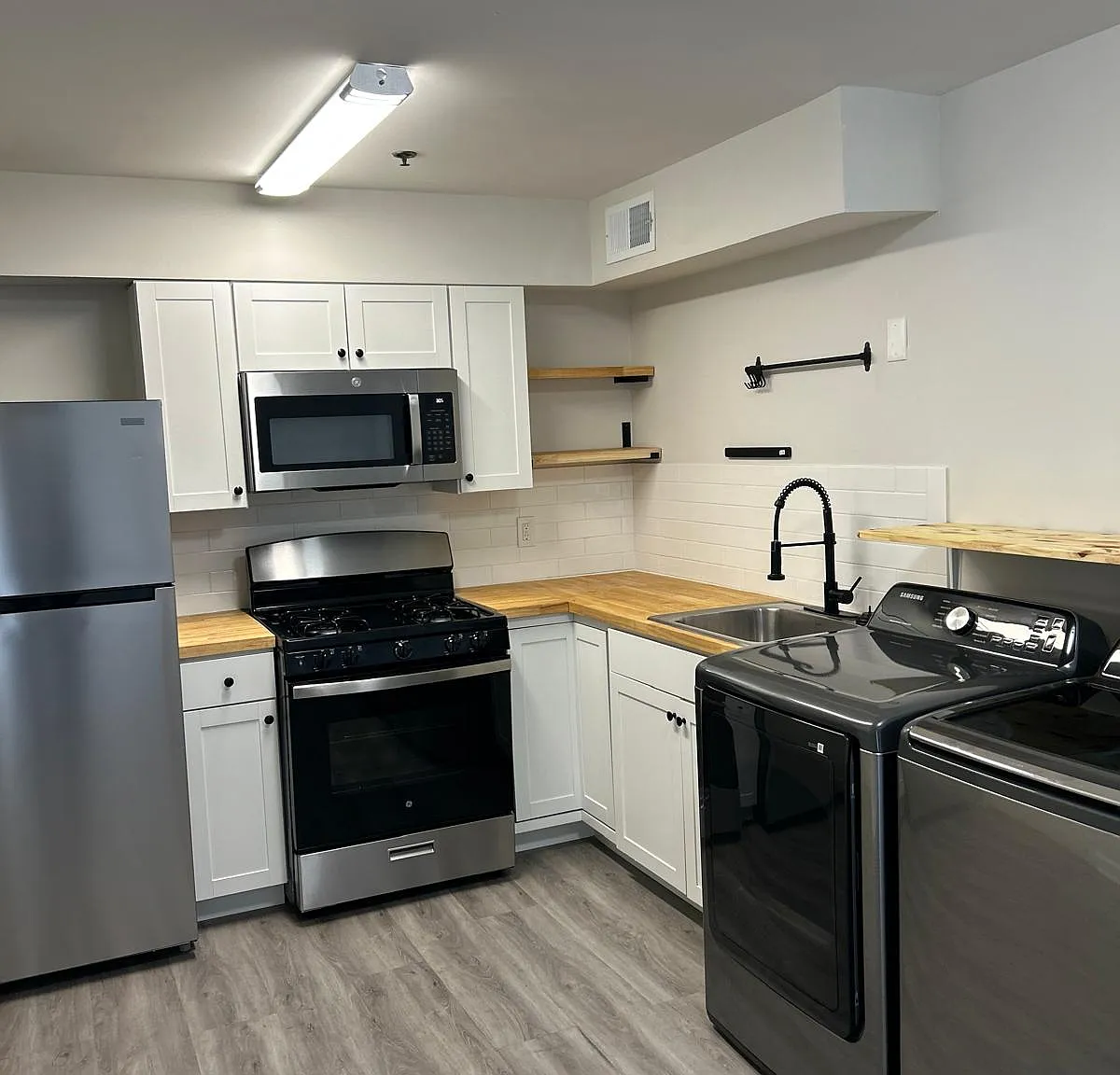 2 bed, 775 sqft, $1,095 — Photo 1