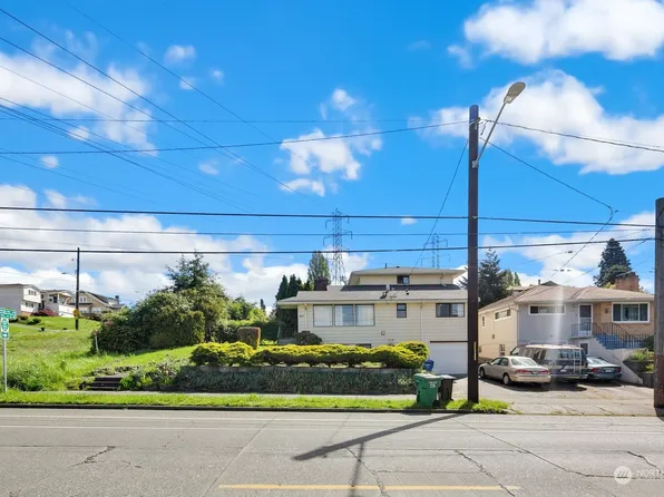 4810 15th Avenue S, Seattle, WA 98108