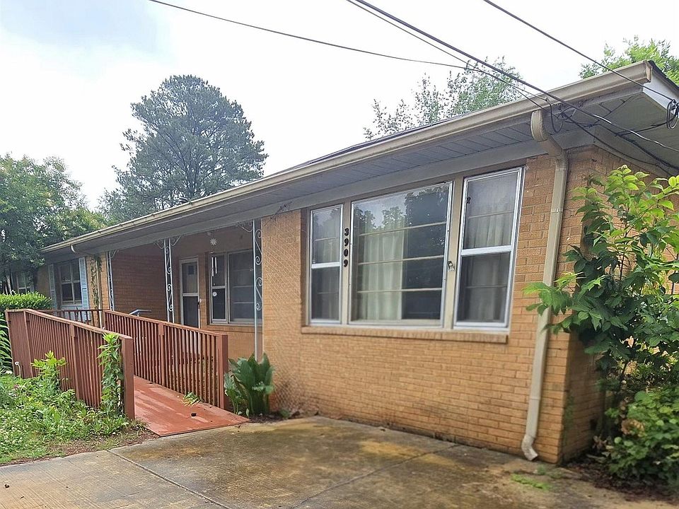1st image of 3909 Richland Dr NW