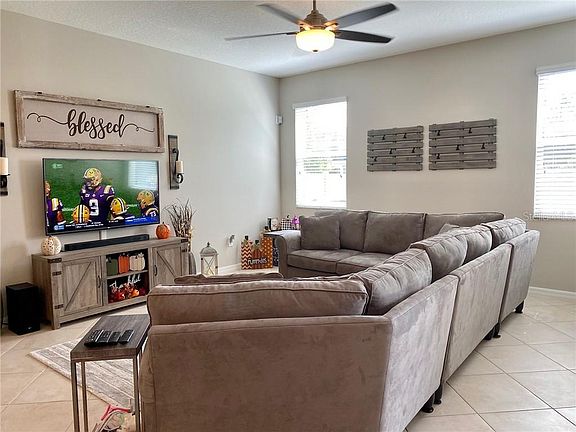5th image of 13748 Reindeer Cir