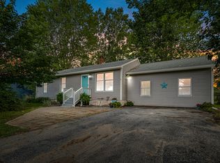 3 Buttonwood Rd, South Berwick, ME 03908