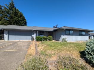 961 Brandon Way, Phoenix, OR 97535