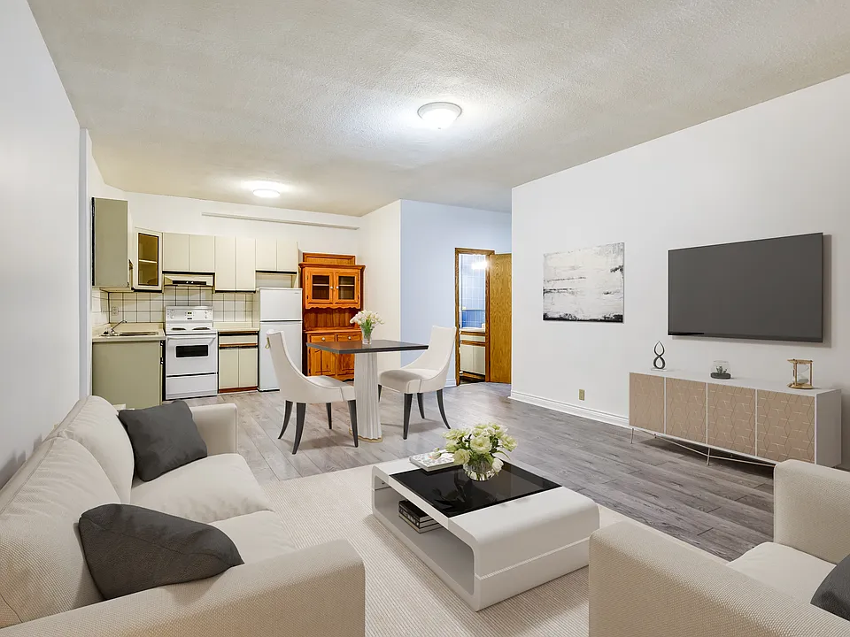 1033 Saint Clair Ave W #1