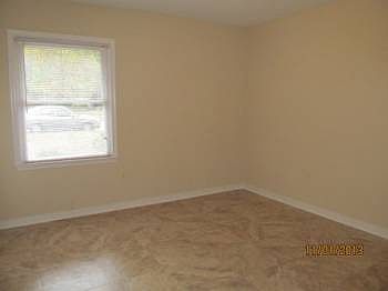 4th image of 7115 Nesbitt Dr