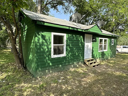 622 Scarbrough St Photo 1