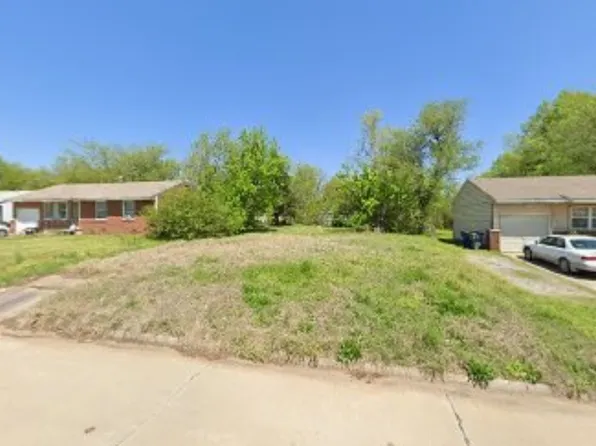 157 W 49th Pl N, Tulsa, OK 74126