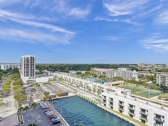 5th image of 11111 Biscayne Blvd #14H