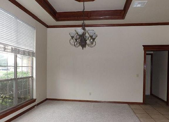 3rd image of 1405 NW 165th Ct