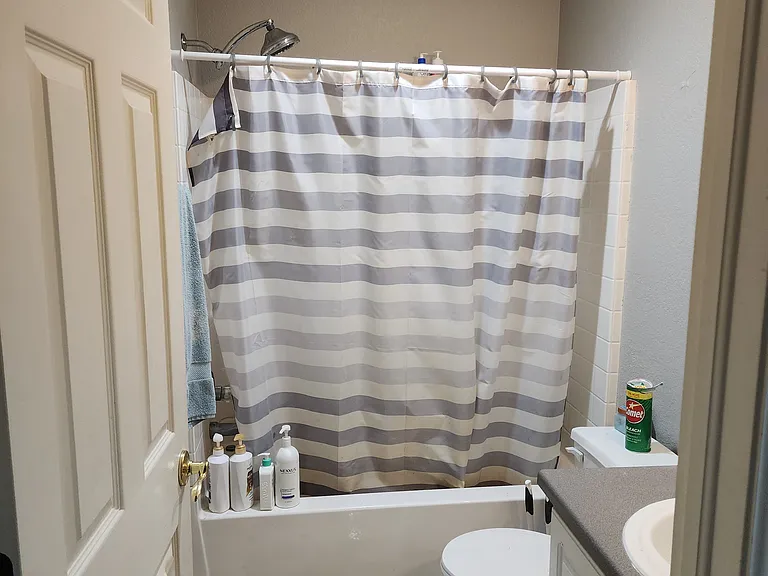 1894 Dove Creek Cir — Photo 22