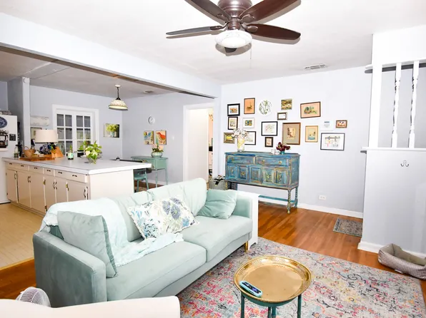 1205 S Cypress St, Brady, TX 76825