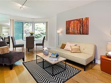5th image of 240 Lombard St APT 532