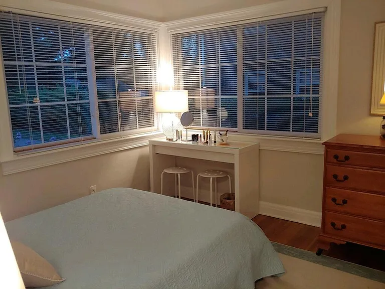 The windows in this building are great (& there are plenty of them). They come together in the corners of the house and each bedroom has windows that look like this. The living room windows are more traditional