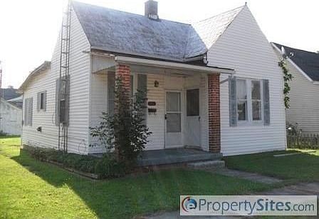 2nd image of 222 S Maple St