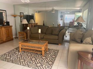 542 Normandy Ln #L, Delray Beach, FL 33484