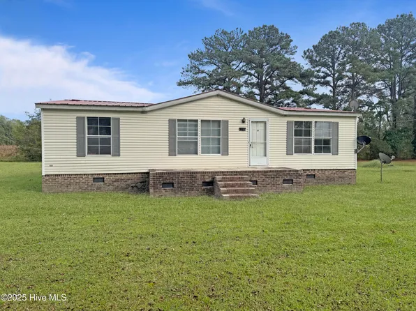 1335 Free Union Road, Jamesville, NC 27846