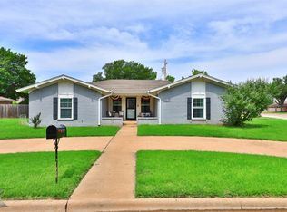 4326 Caprock Rd, Abilene, TX 79606