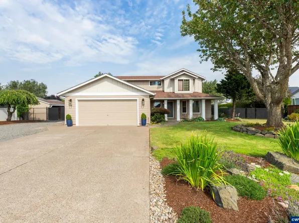 270 NE Berry St, Sublimity, OR 97385