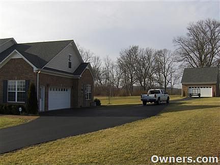 Additional detached garage