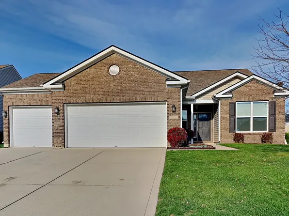 3367 Roundlake Ln, Whitestown, IN 46075