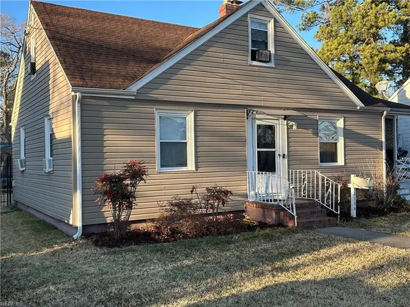 618 E Bayview Blvd, Norfolk, VA 23503
