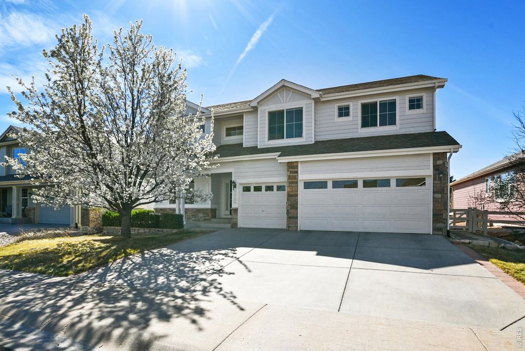 3242 Sedgwick Cir