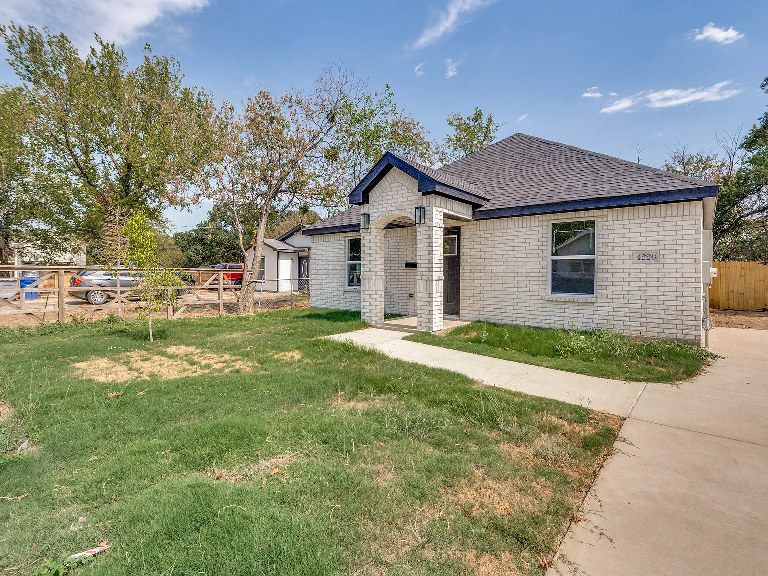 4 bed, 1692 sqft, $2,150 — Photo 4