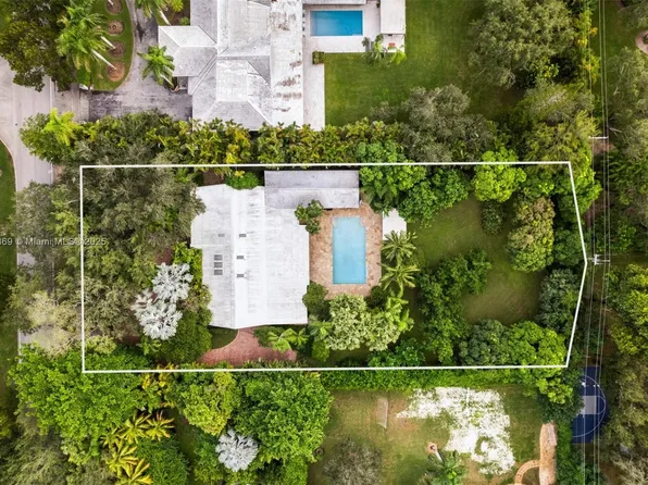 6340 SW 104th St, Pinecrest, FL 33156