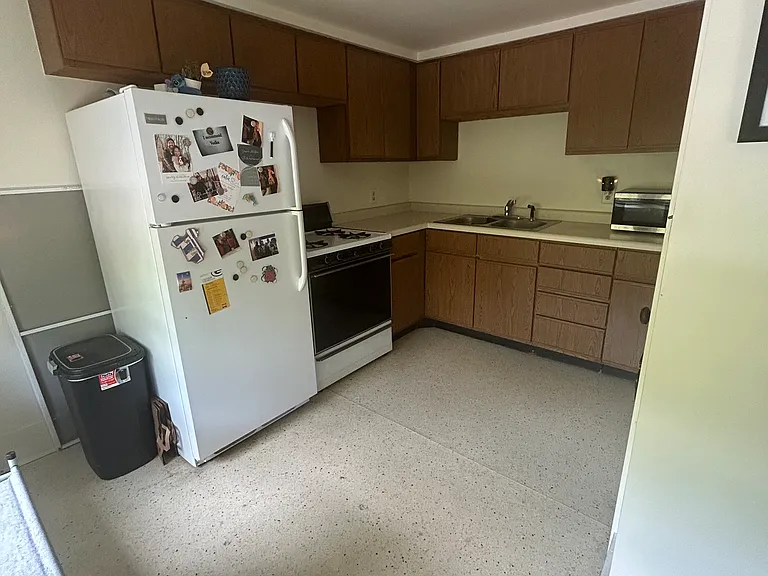 148 Marston Ave #4 — Photo 7