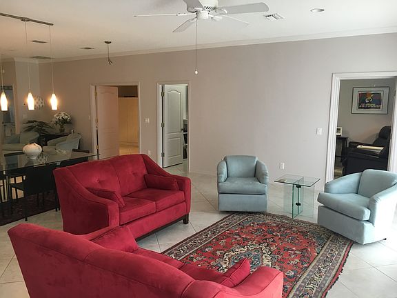 4th image of 254 Golf Club Dr