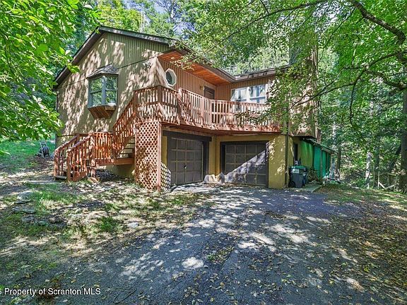4th image of 3132 Bear Rd
