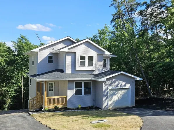 607 South Lakeview, Cross Junction, VA 22625
