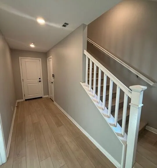 782 Daniel Freeman Cir — Photo 5