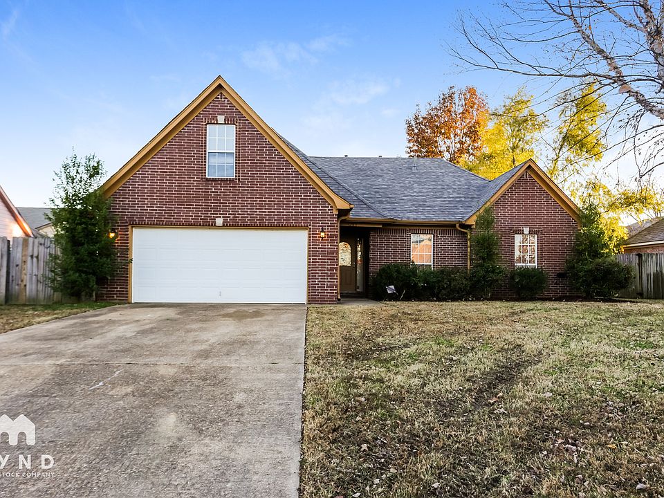 1st image of 3283 Court Dr