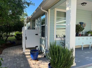 21 Smiling Fish Ln, Palm Coast, FL 32137