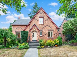 1226 25th Avenue E, Seattle, WA