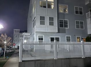 6425 Ocean Ave S FLOOR 2, Arverne, NY 11692