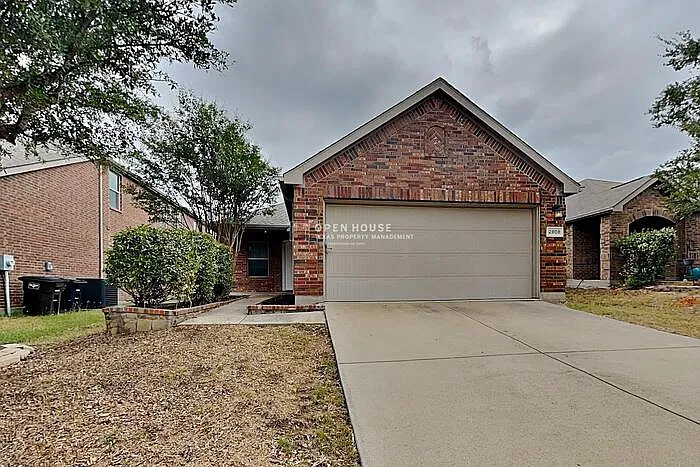 2808 Houston Wood Dr