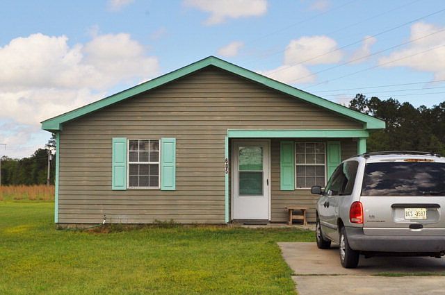 2nd image of 605 Lovett Cir